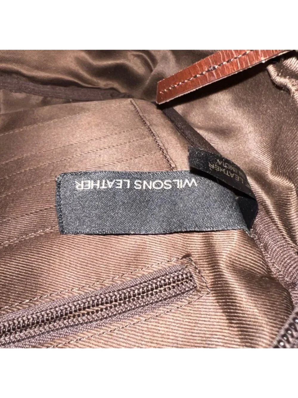 Wilson's Leather Cross Body Bag